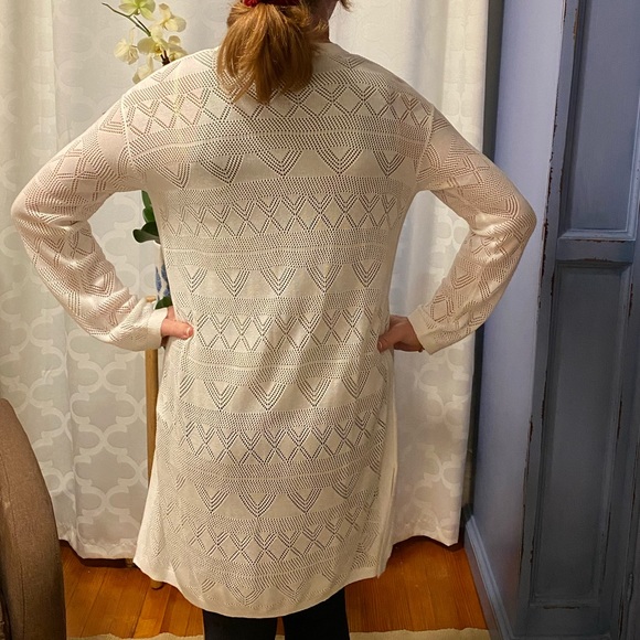 An ivory knit cardigan size XS - Picture 11 of 11